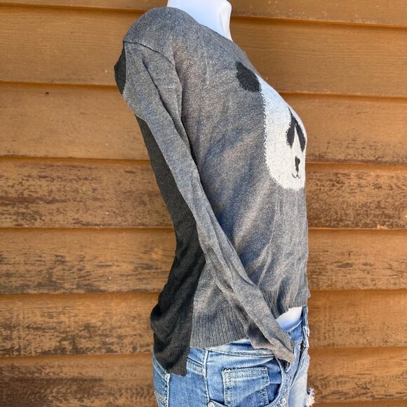 Kensie Gray Long Sleeve Sweater With Panda Face Graphic Womens Size S Cotton Ble - Picture 7 of 9